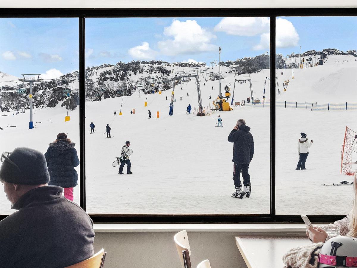 Perisher Manor Hotel Перишер-Вэлли Экстерьер фото