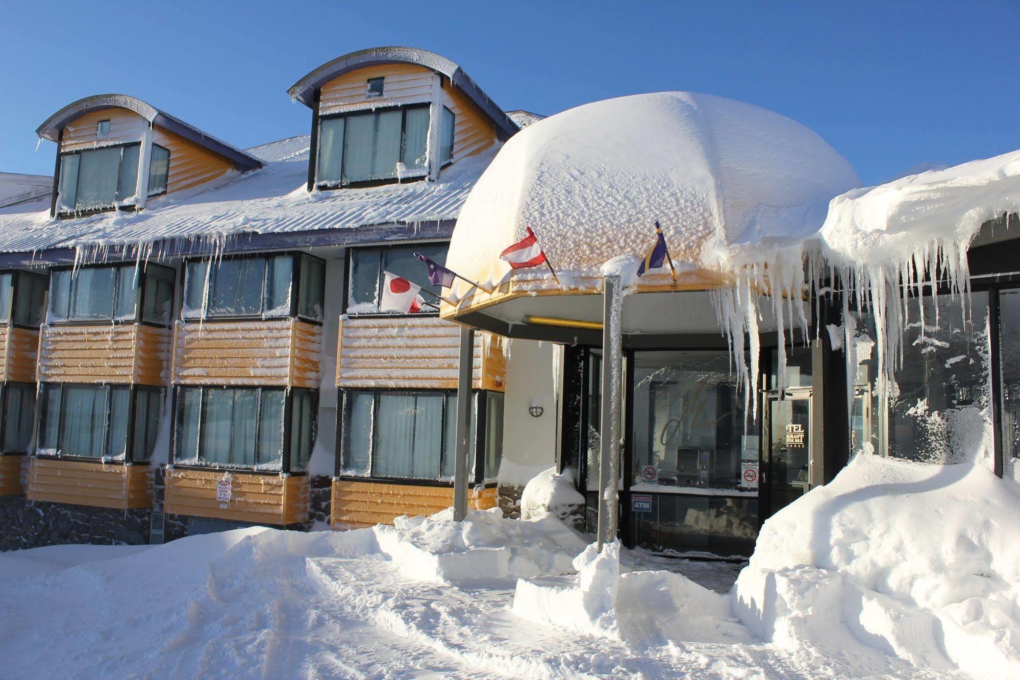 Perisher Manor Hotel Перишер-Вэлли Экстерьер фото