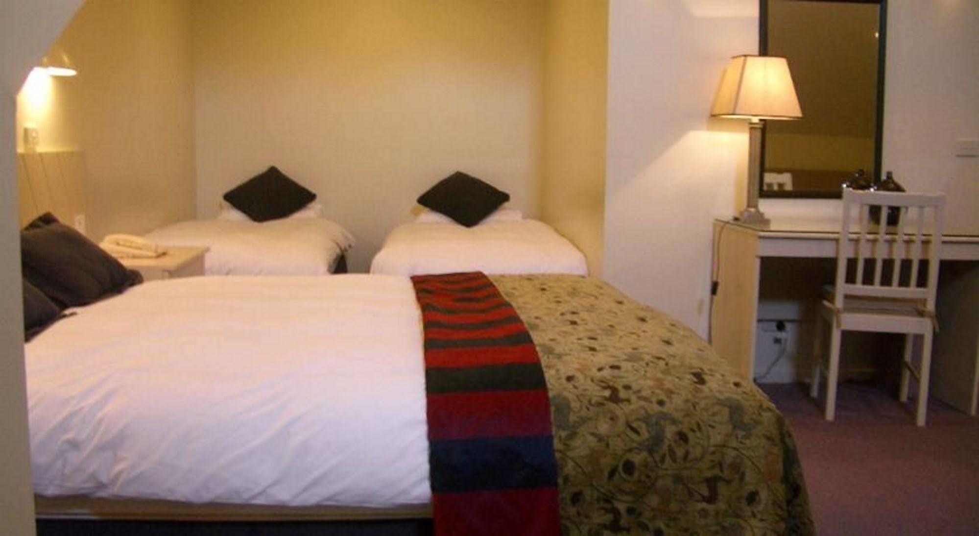 Perisher Manor Hotel Перишер-Вэлли Экстерьер фото